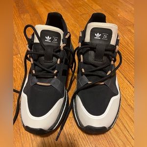Adidas ZX 2K, big kids size 5.5, women’s size 7, never worn